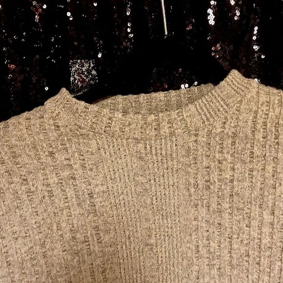 SHEIN Cream Crew Neck Sweater - Picture 5 of 5